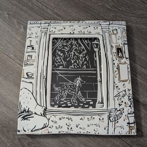 Anthropologie, Ceramic Townhouse Artistic Black and White Picture Frame 5x7